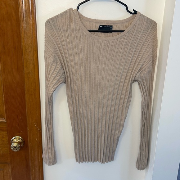 ASOS Sweater - Picture 1 of 2